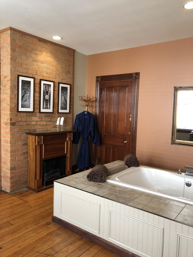 Bed and Breakfast Weller Haus Bed, Breakfast & Event Center Bellevue Esterno foto